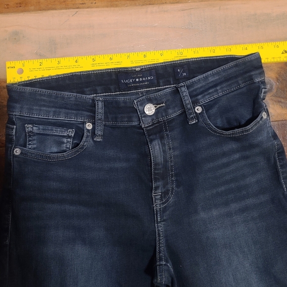 Lucky Brand AVA Skinny Jeans Dark Wash Size 28 / 6 - Picture 4 of 7
